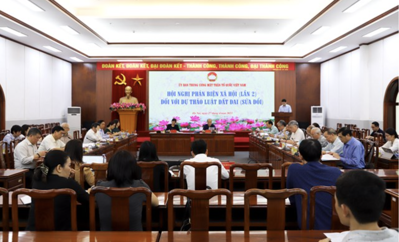 Hội nghị phản biện xã hội (lần hai) đối với dự thảo Luật Đất đai (sửa đổi)