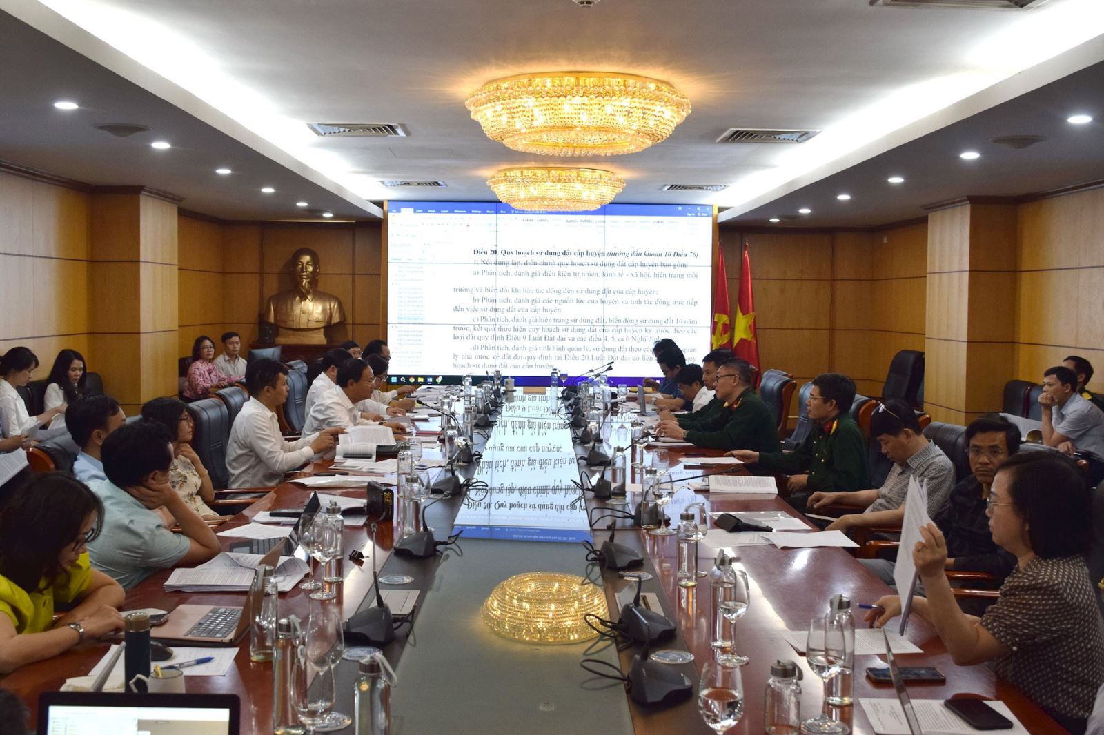Khẩn trương hoàn thiện Nghị định quy định chi tiết một số điều của Luật Đất đai