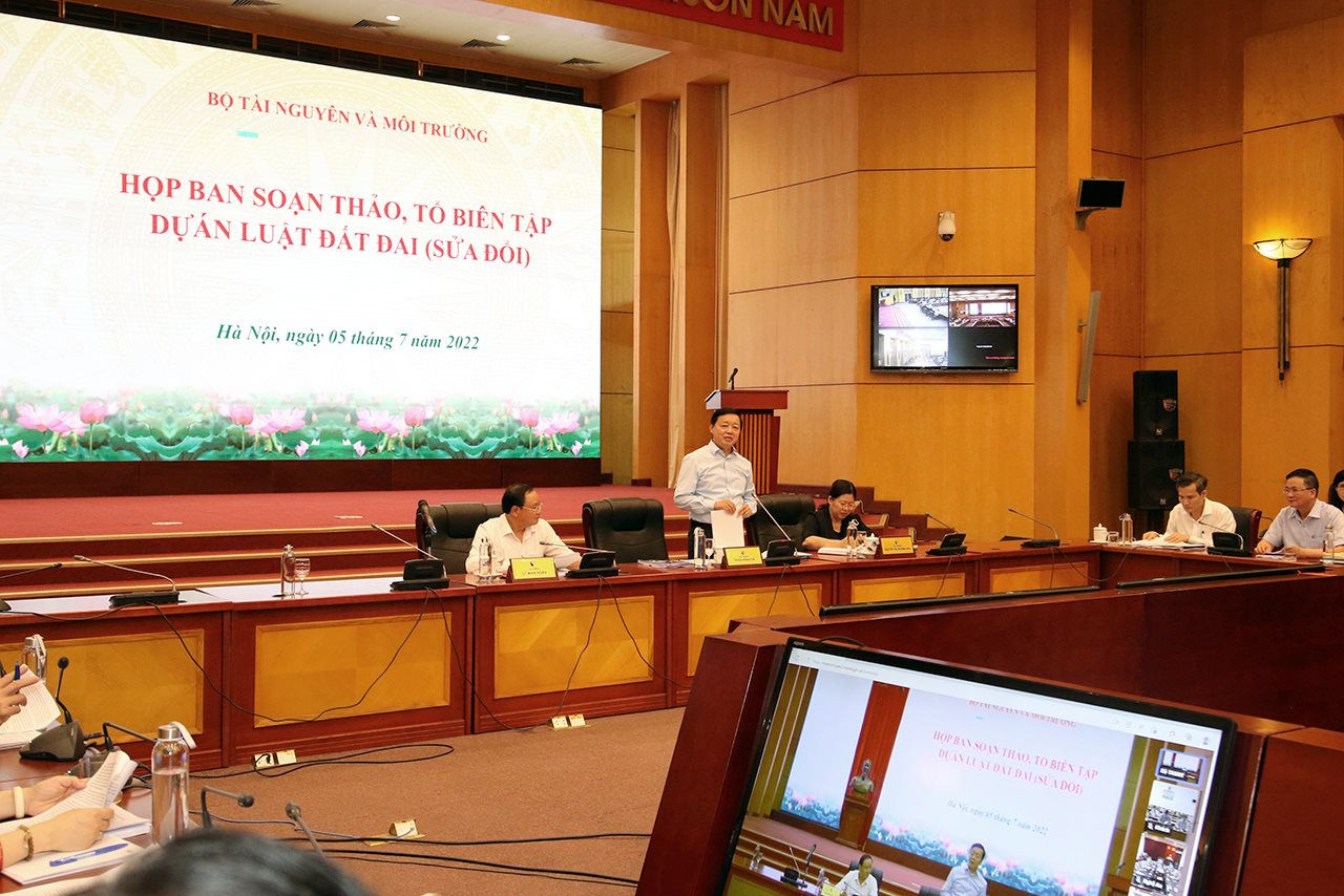 Họp Ban soạn thảo, Tổ biên tập Dự án Luật đất đai (sửa đổi)