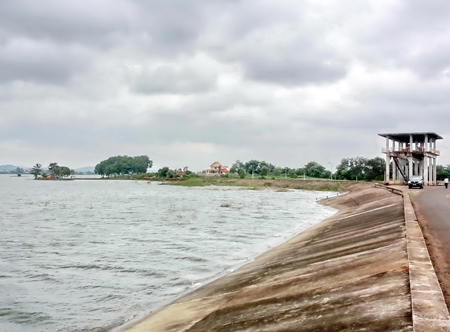 Đề xuất các trường hợp khai thác, sử dụng tài nguyên nước phải đăng ký