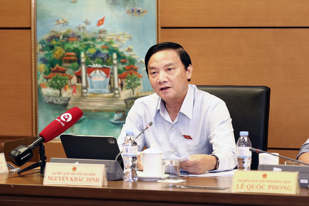 Đại biểu Quốc hội thảo luận dự án Luật Tài nguyên nước (sửa đổi): Xã hội hóa để nước không còn "rẻ như cho"