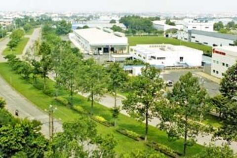 Tập trung rà soát, sửa đổi, hoàn thiện hệ thống chính sách, pháp luật về bảo vệ môi trường bảo đảm tính đồng bộ, thống nhất và hài hòa với quốc tế
