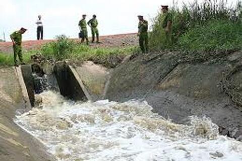 Đề nghị tăng cường công tác thanh tra, kiểm tra để xử lý nghiêm các hành vi gây ô nhiễm môi trường