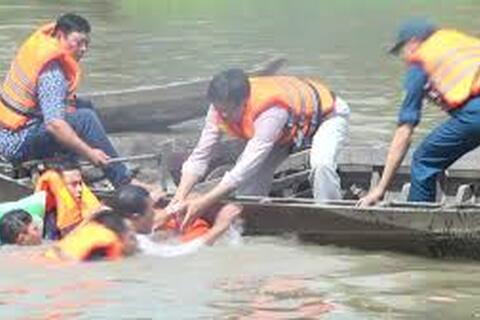 Chuẩn bị Dự án “Quản lý tổng hợp rủi ro lũ lụt thích ứng biến đổi khí hậu”